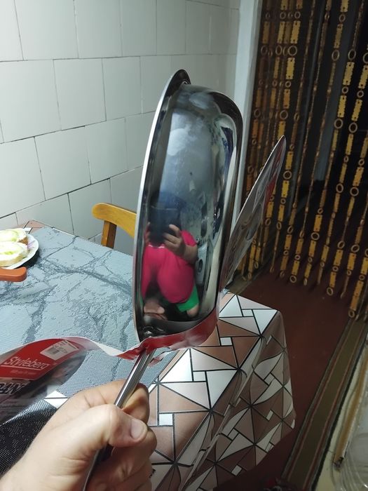 Продам шикарную сковородку с двойным покрытием.