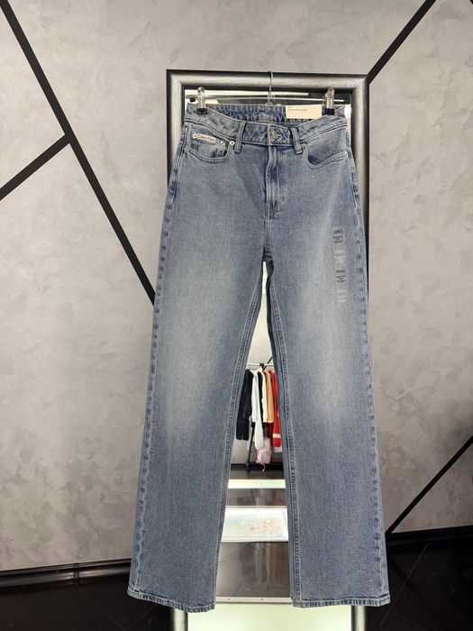 Стильні джинси Calvin Klein 25 розмір