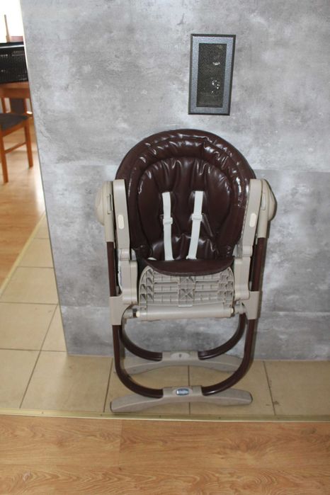 Krzesełko do karmienia Chicco Polly Magic