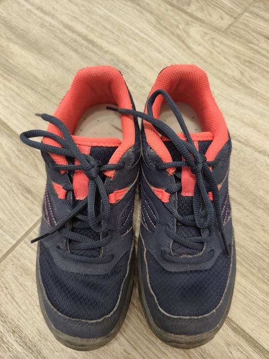 Buty trekkingowe Decathlon r.36 (wkładka 23 cm)