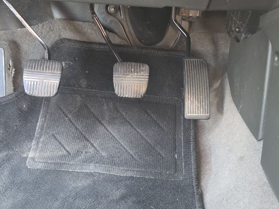 Nissan xtrail 2.5