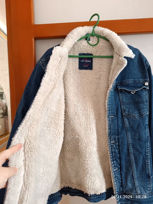 Тепла джинсова куртка для хлопця