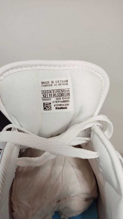 REEBOK, розмір 45,5 (30 cm) UNISEX Нові оригінальні кросівки