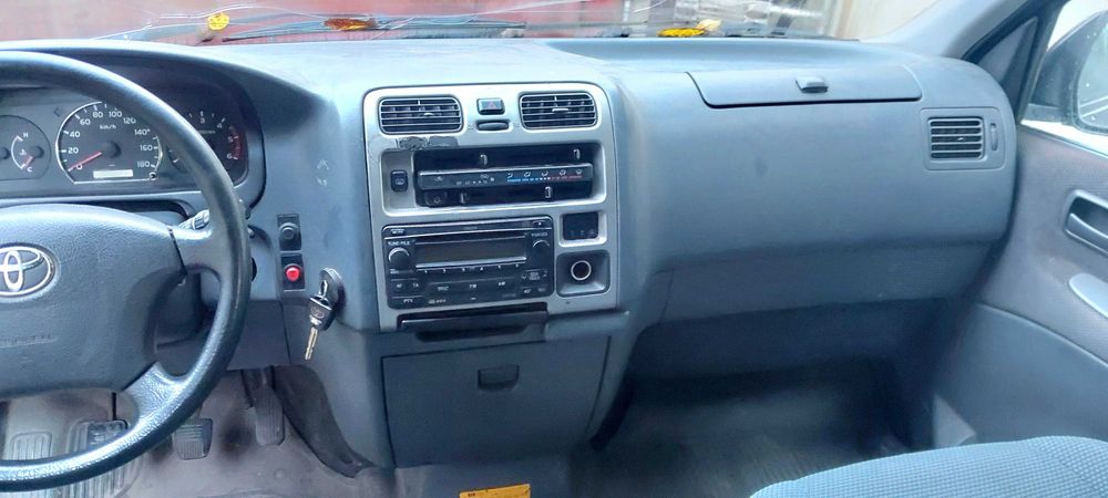 СРОЧНО ! Продам повнопривідний Toyota Hiace 2008 р