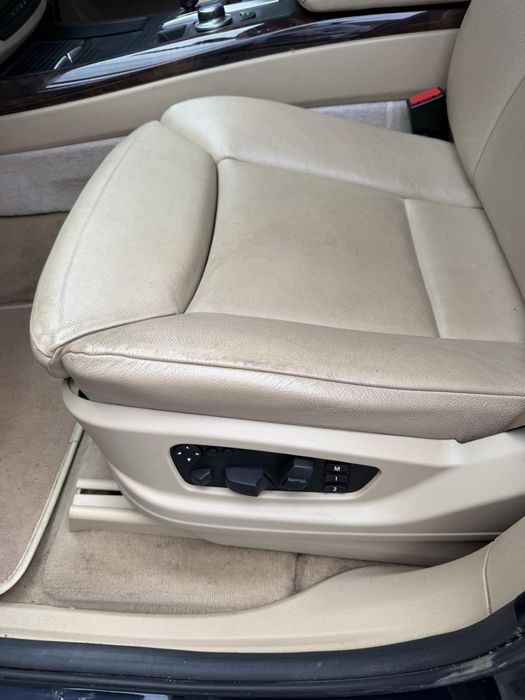 Сидіння Комфорт BMW X5 E70 Сиденья ламающеся спинка Сидушка БМВ Х5 Е70 беж Сидіння Салон