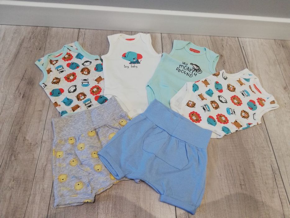 Sprzedam komplet ubranek w rozmiarze 50-56