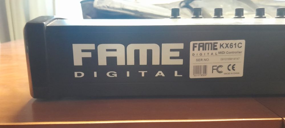 Teclado controlador Fame