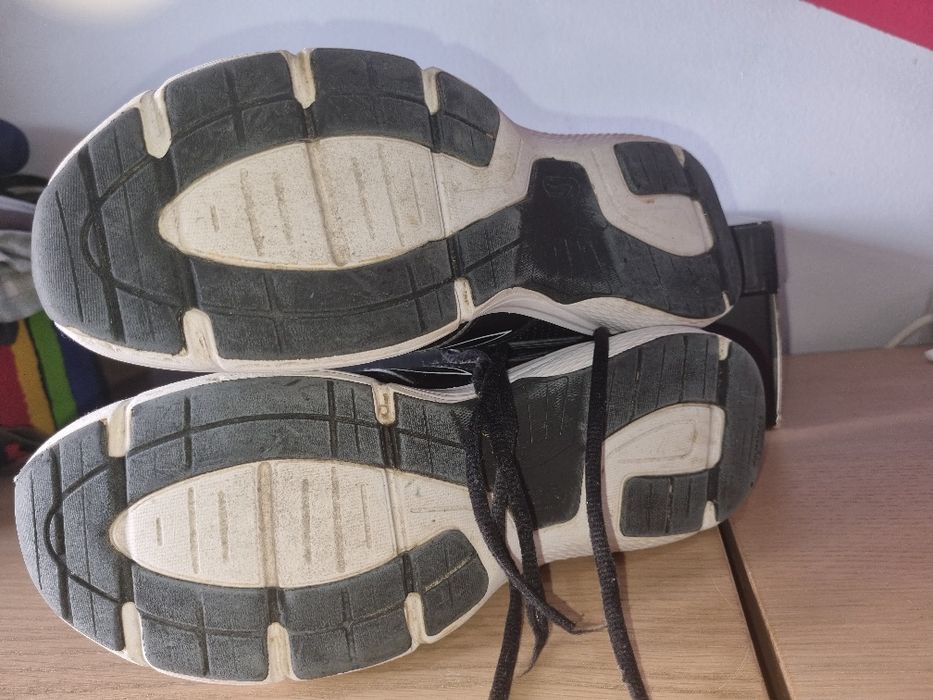 2 pares de Sapatilhas criança