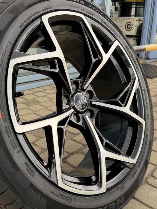 Nowe koła 22 cale Audi Q7 SQ7 czarne połysk srebrne