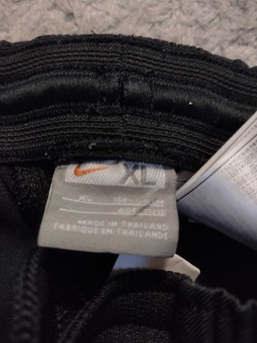 spodnie Nike XL 158-170