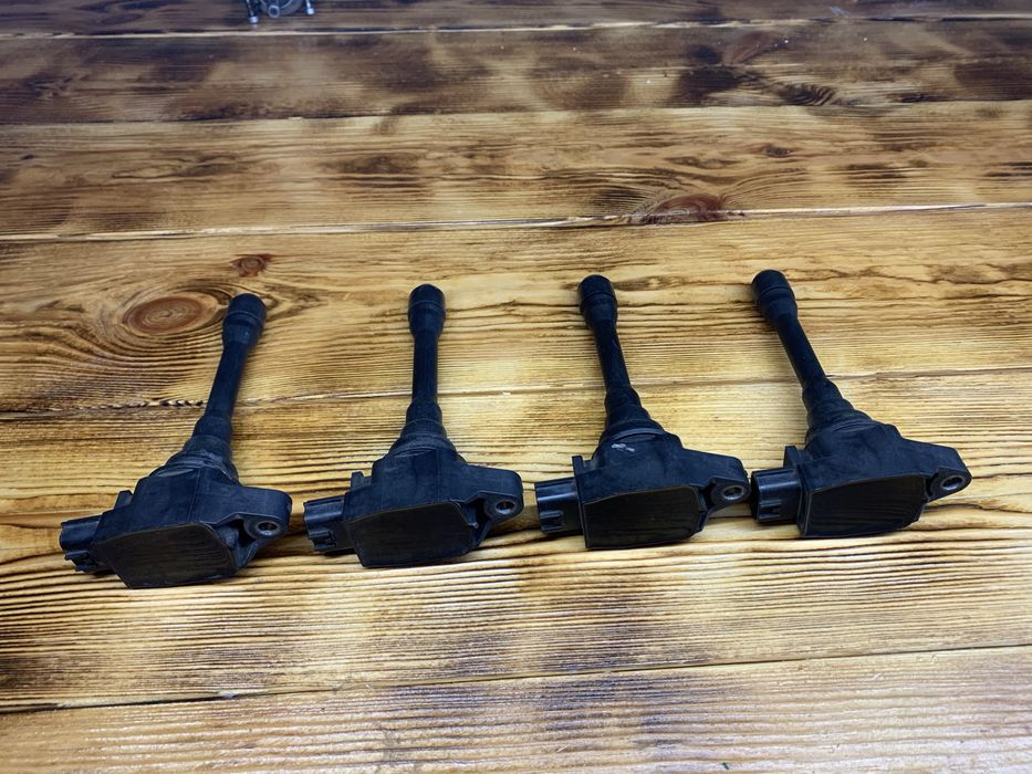 Катушки зажигания Ниссан Рог,кузов Т32, 2017год