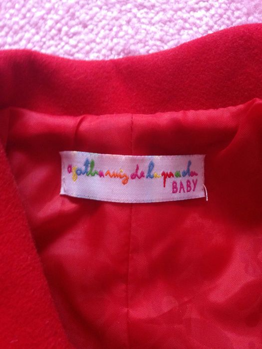 Casaco novo (Agatha Ruiz de la Prada)