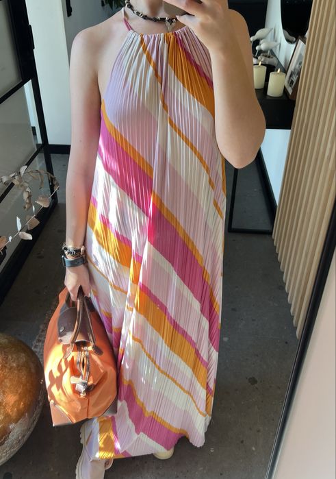 Długa/maxi kolorowa sukienka na lato