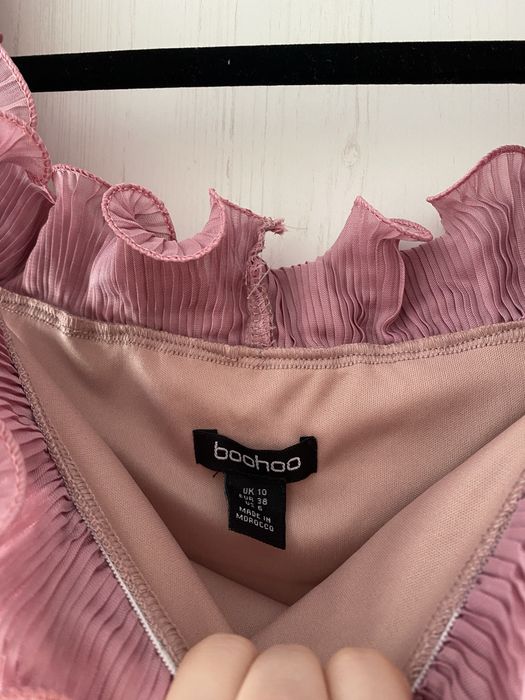 Różowa sukienka maxi Boohoo M 38 falbanka hiszpanka wesele
