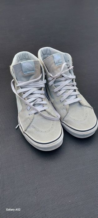 Кеди Vans в ідеальному стані.