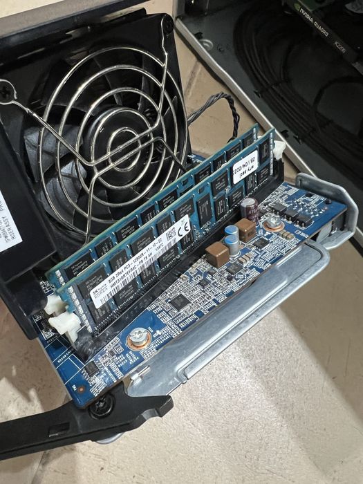 Workstation HP Z620 - para peças