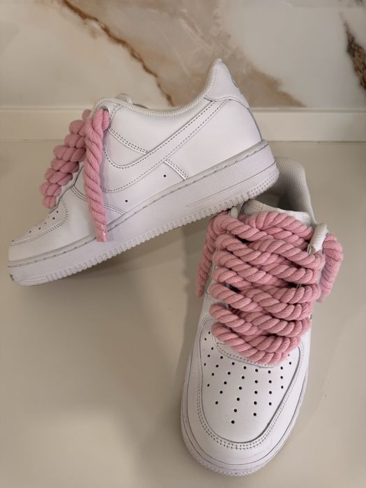 Tenis novos brancos