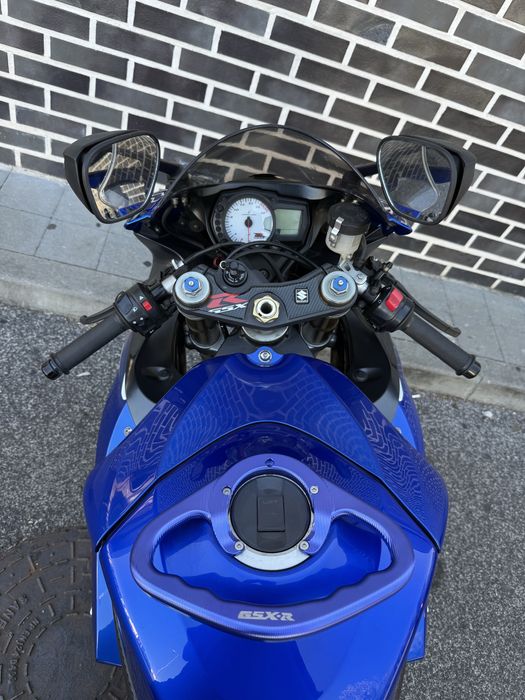 Suzuki GSXR 600 K7 Yoshimura - Muito Estimada