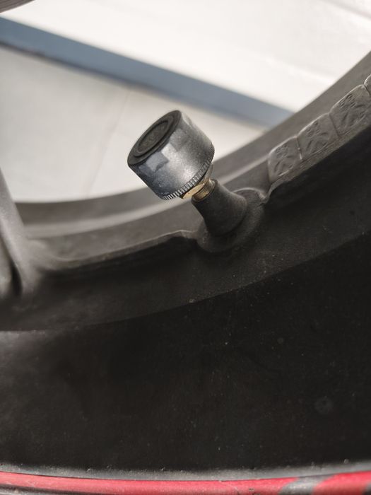 Sensores pressão pneus TPMS