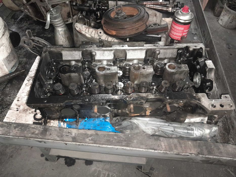 Cabeça de motor  mercedes 2..2 cdi