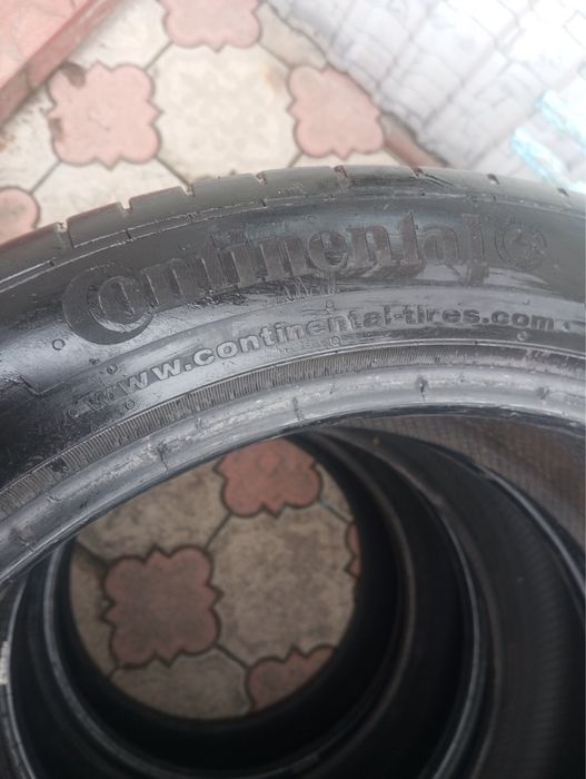 Continental 235/45 r19
