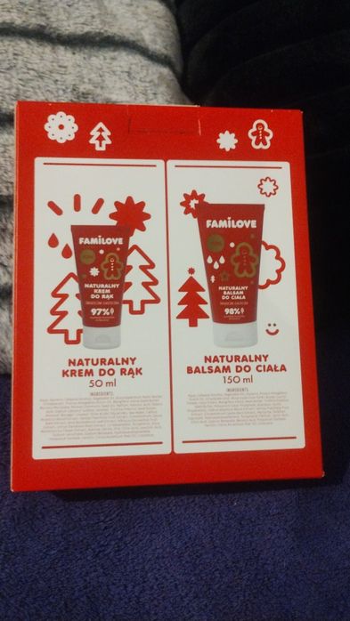 Familove by Yope prezentowany zestaw kosmetyków