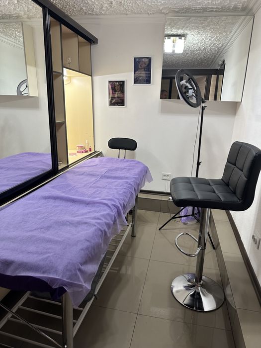 Сдам в аренду место для мастера парикмахера