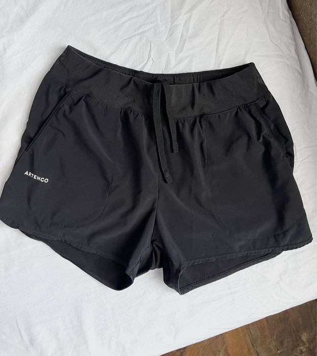 жіночі шорти для тенісу Artengo Dry 500