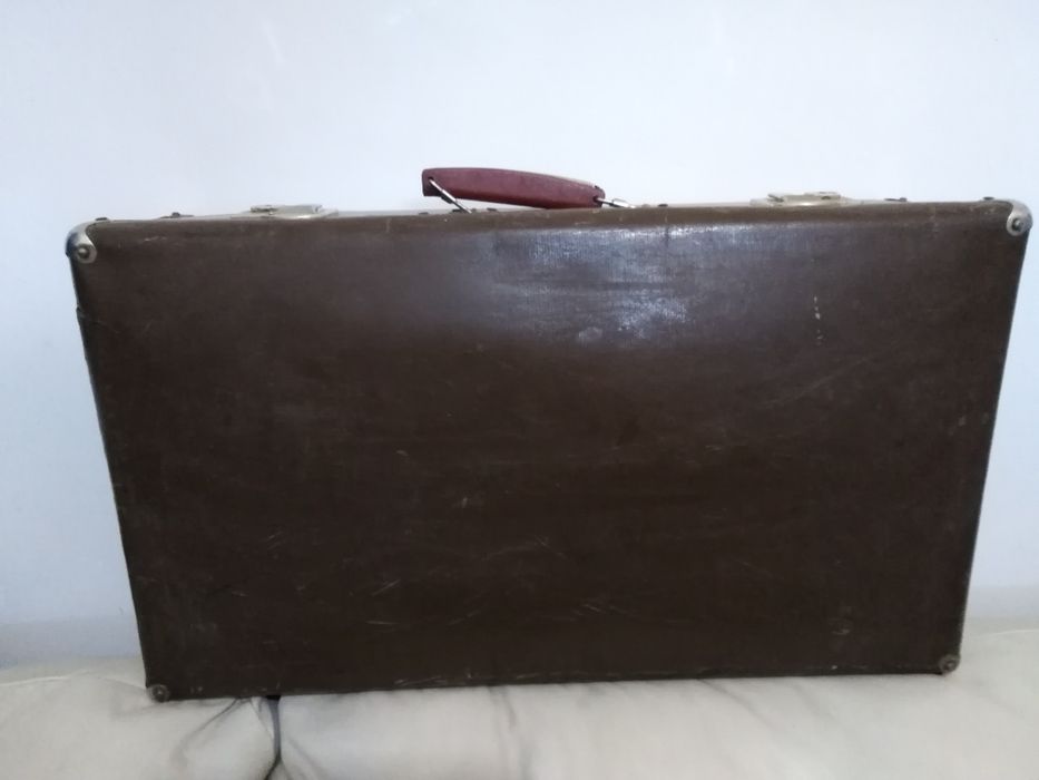 Старый большой немецкий чемодан 50-60тых годов.