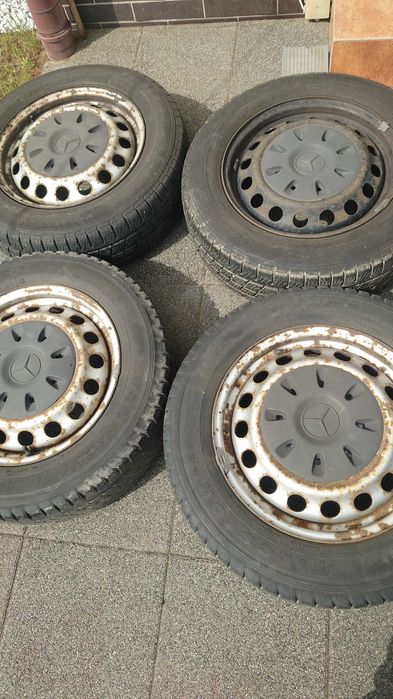 Opony z Felgami Vito 639 - 4 szt  Zimowe / Cena za 4 Szt