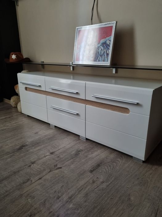 Продам тумбу под ТВ и тумба- комод  = комплект 6000