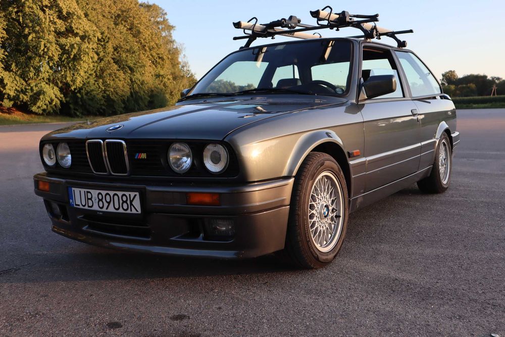 BMW E30 325i M-Technik 2