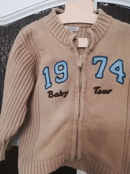 Sweterek dziecięcy. H&M.