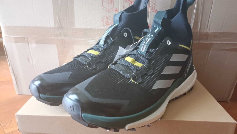 Трекінгові кросівки Adidas Free Hiker 2.0 Boost