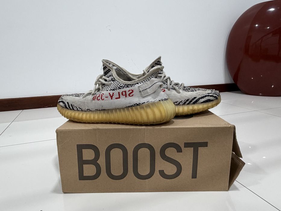 Yeezy Boost 350 V2 - Zebra