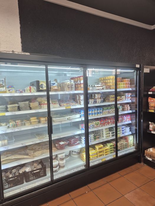 Murais de refrigeração Mafirol Aspen com portas