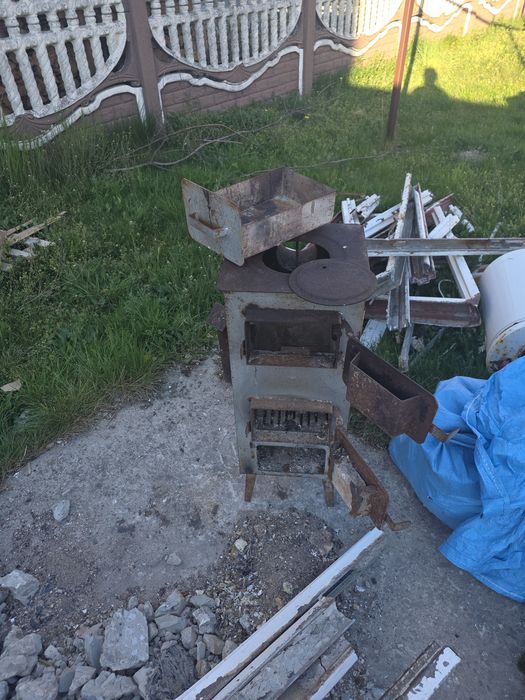 Piec wolnostojący typu koza ma grube blachy okolo 20 lat
