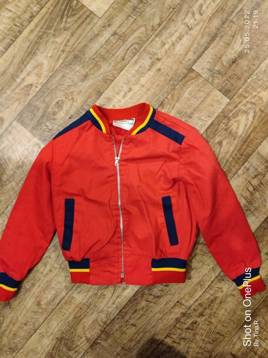 Sprzed kurteczkę chłopiencą