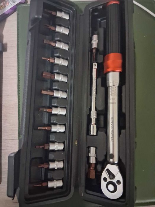 Klucz dynamometryczny Riderace