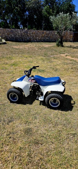 Suzuki LT 50 moto4