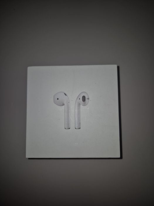 AirPods 2 кейс+правий наушник