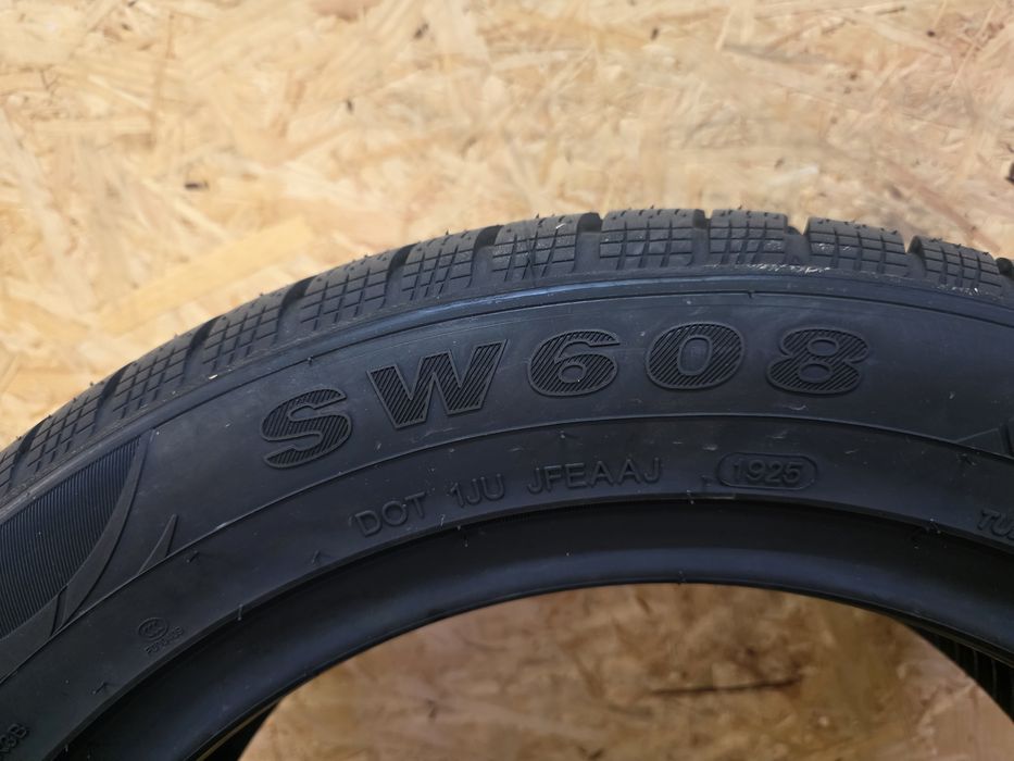 Nowe Opony Zimowe Trazano SW608 225/50/17 98H M+S
