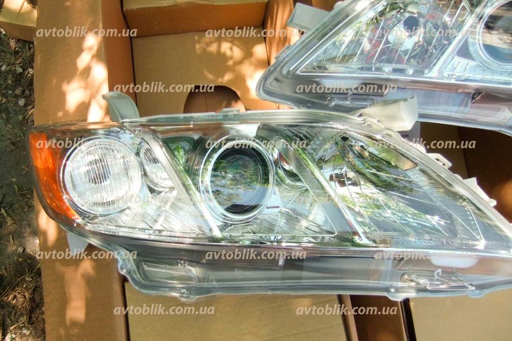 Фара Toyota Aqua, Avensis, Auris, Camry, Corolla, Yaris, Prius, Sienna
