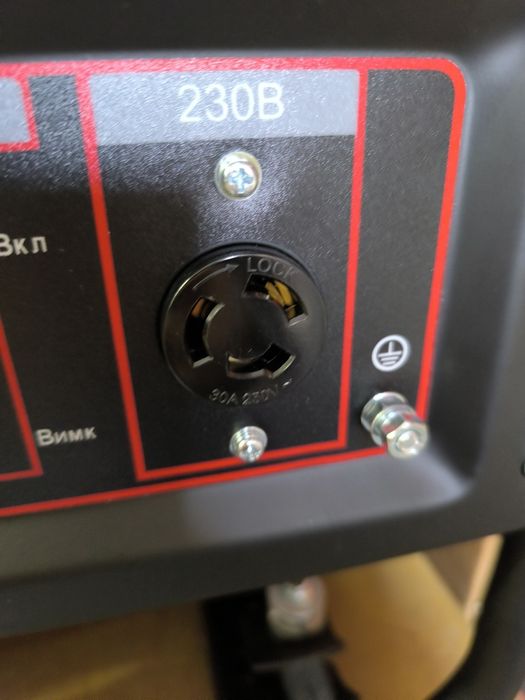 Бензиновий генератор EDON.  PT-3800D