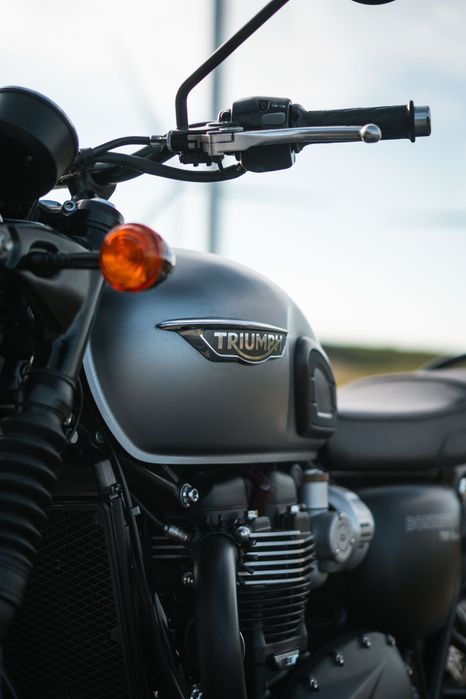 Triumph bonneville T120 Black