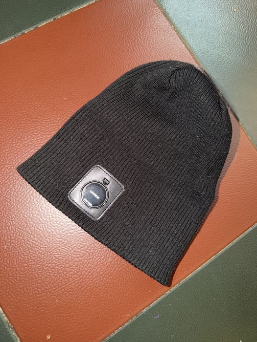 Шапка оригинальная