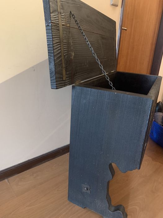 Arcão antigo - bom estado