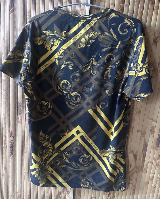 Футболка versace jeans