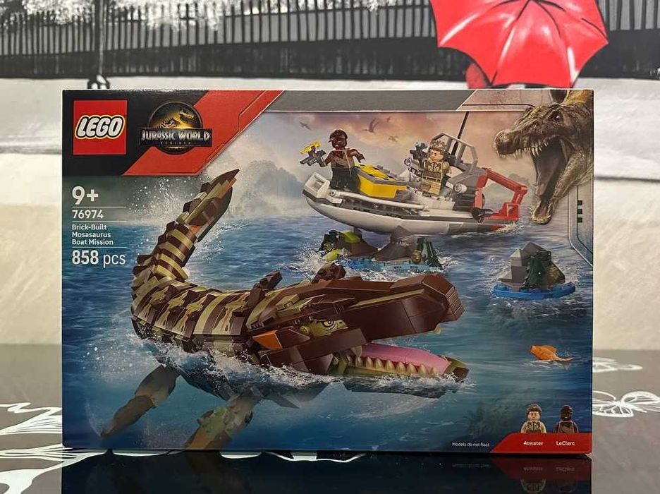 Конструктор LEGO Jurassic World 76974 Місія на човні із мозазавром