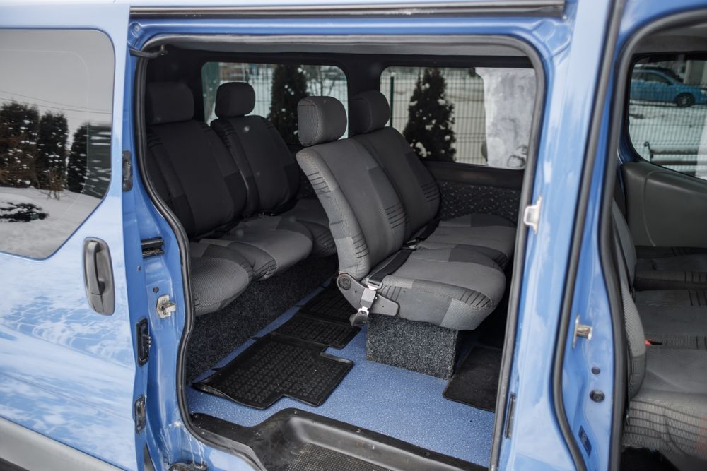 Продам Opel Vivaro Long 1.9 Пасажир 9 місць